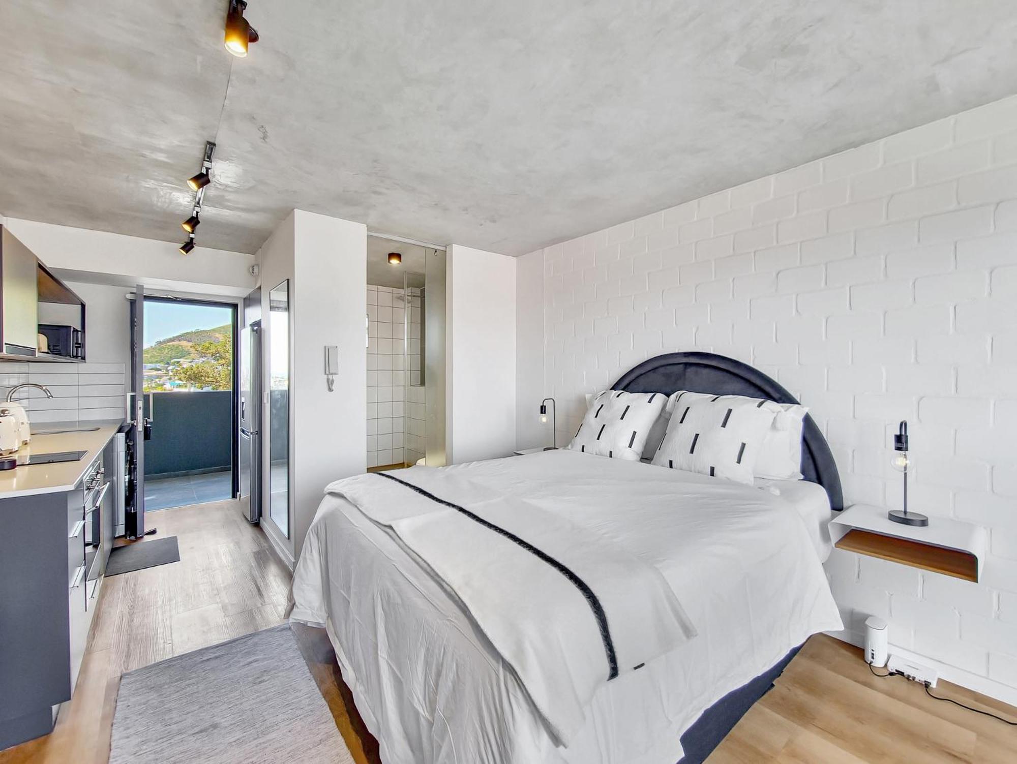 Beautiful Home, Perfect Location *